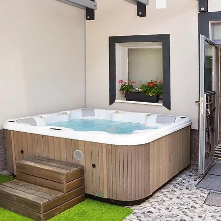 Prázdninový dům Butella Eger